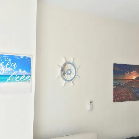 Eva's Appartement Golem (Tirana)